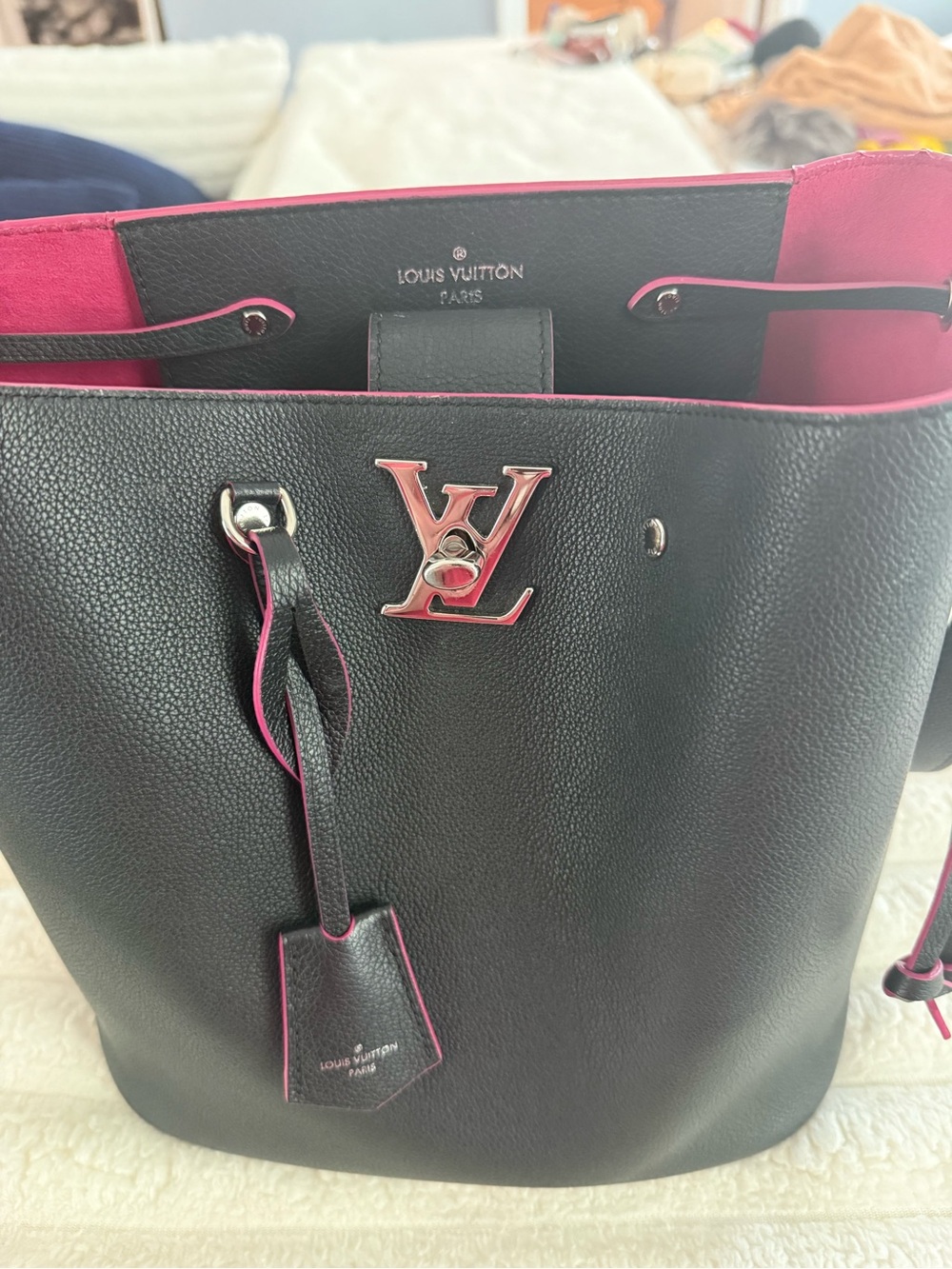Louis Vuitton Black and pink lockit bucket bag
